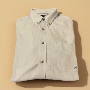 Like New Ariat flannel long sleeve